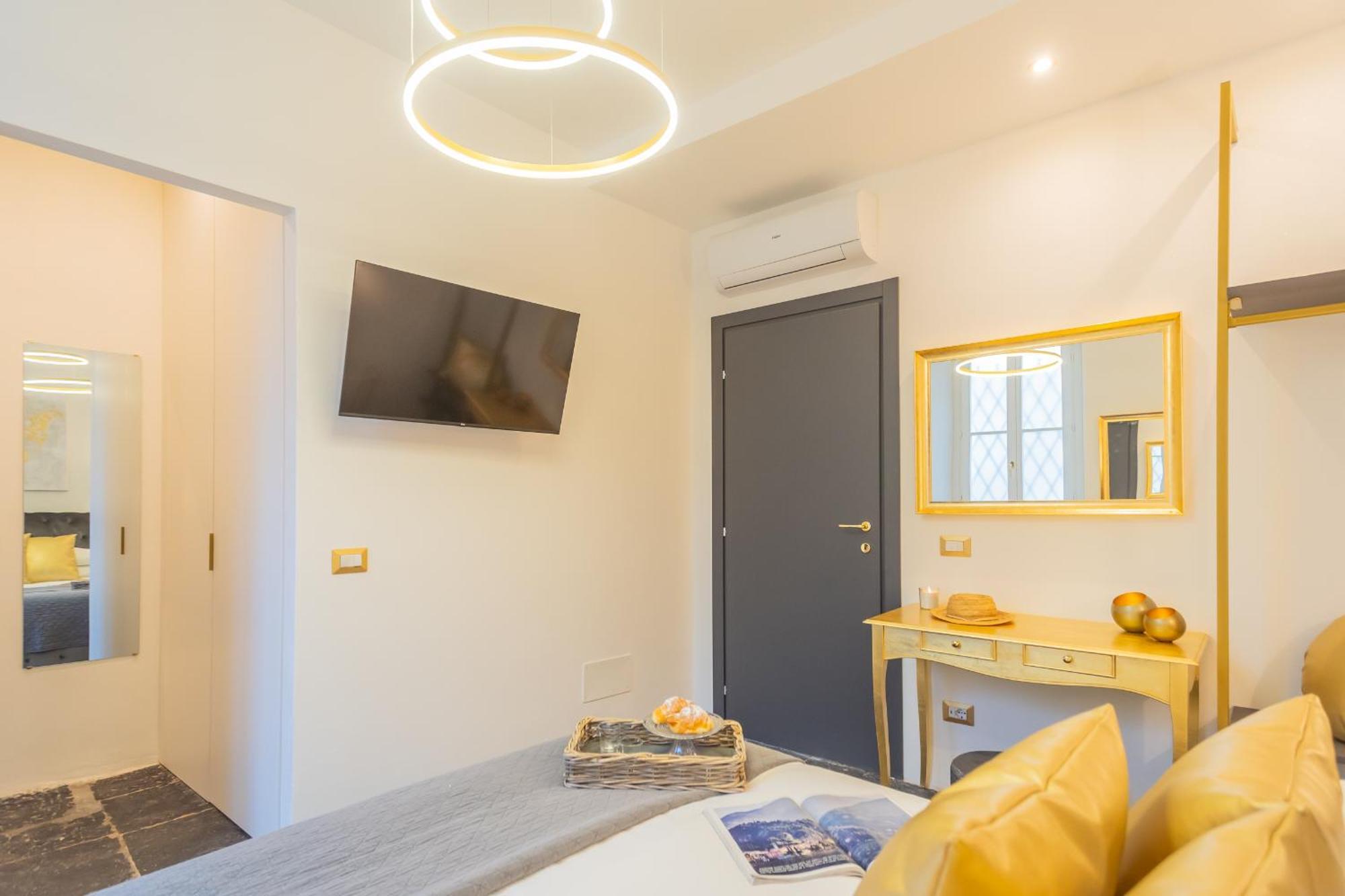 Como Dreams Apartments By Rent All Como Exterior photo